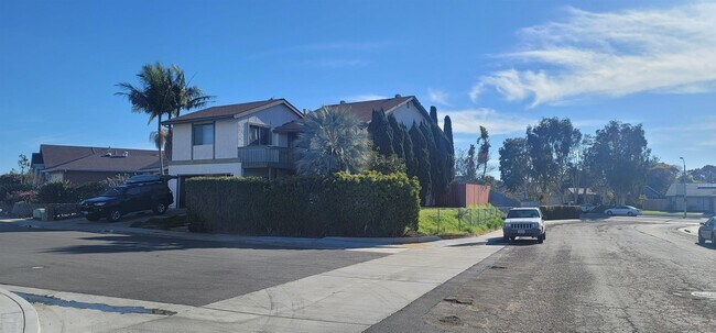 Photo - 11368 Trebol St