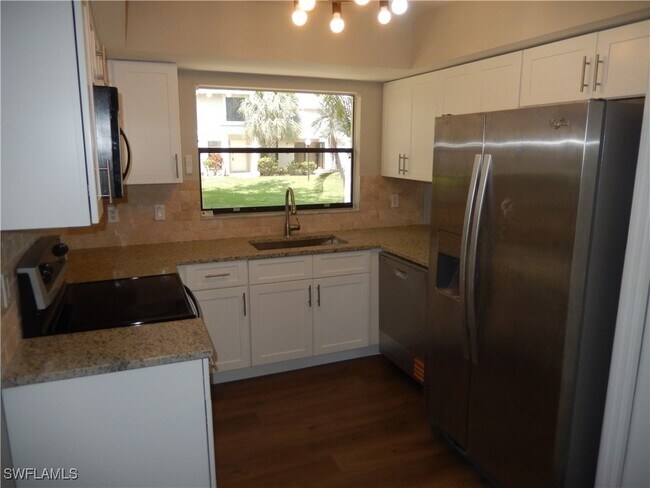 Building Photo - 1416 SW 50th St Unit 63 Rental