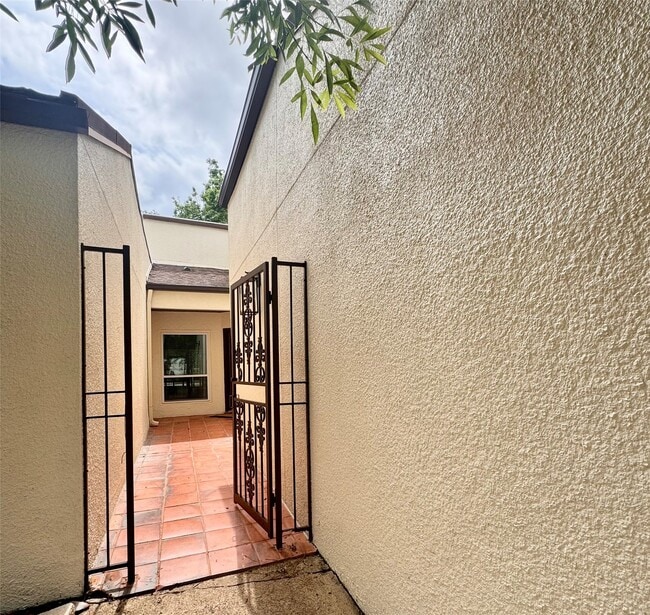 Photo - 20313 Sunny Shores Dr Unidad B