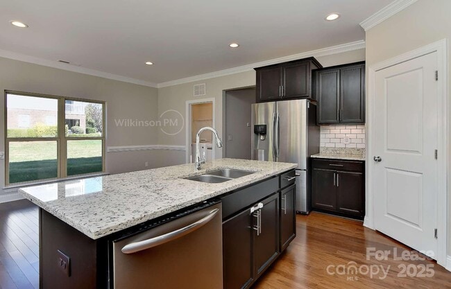 Photo - 8765 Aspinwall Dr