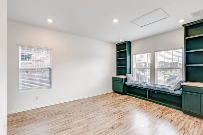 Photo - 2113 Guntersville Bnd