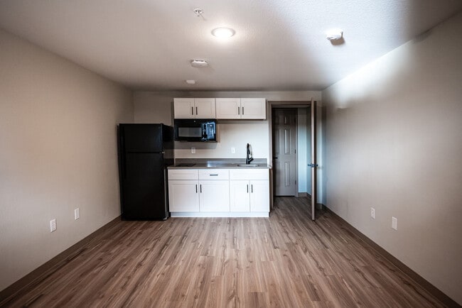 Westyn — Studio Apartment