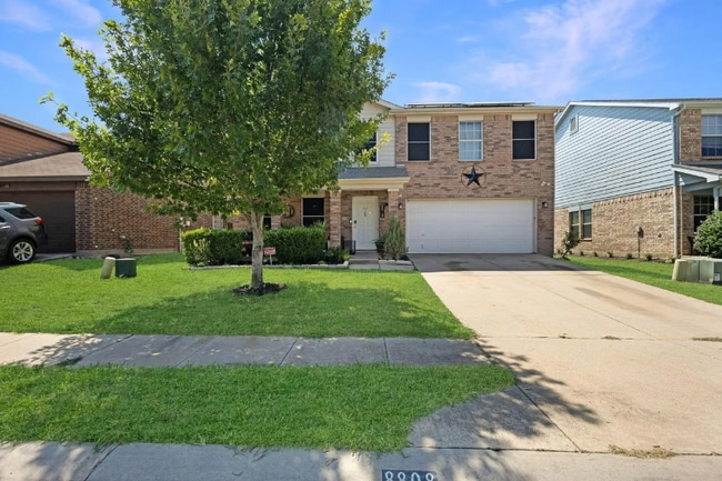 Building Photo - 8808 Sagebrush Trail