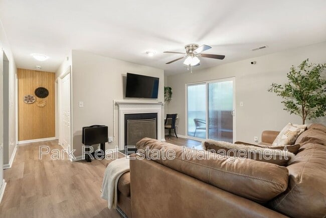 Photo - 600 Audubon Lake Dr Unit 1A22