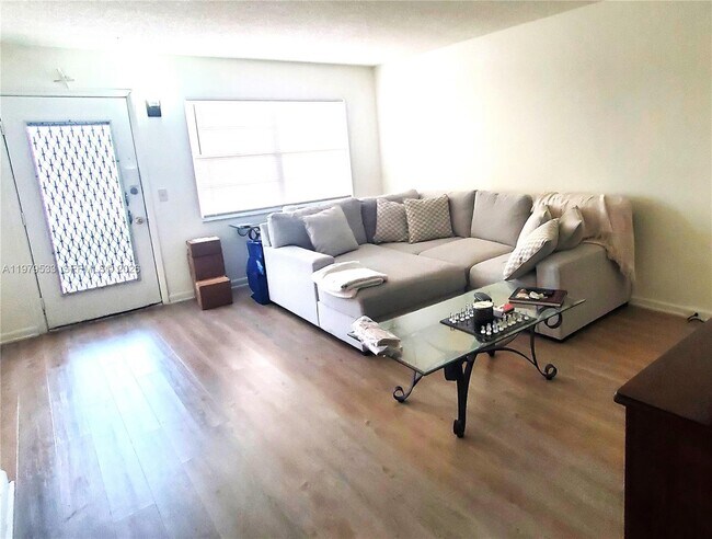 Photo - 800 SW 131st Ave Unit 106F