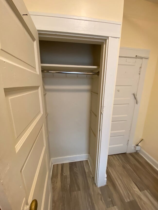 Photo - 1449 Powell St Unit 1