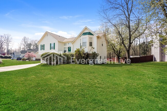 Photo - 9353 Whaleys Lake Trce