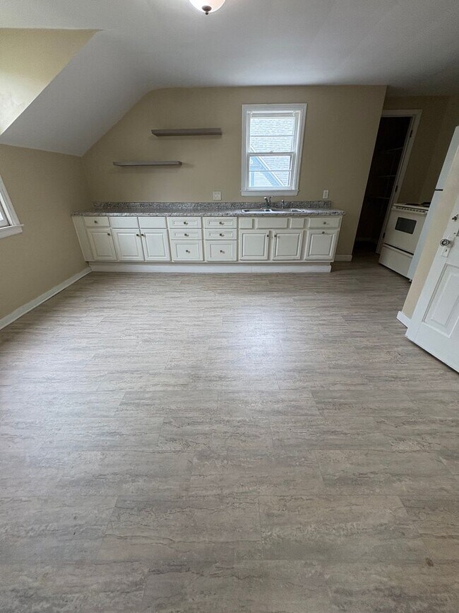 Photo - GB - 02 - Duplex Unit 628