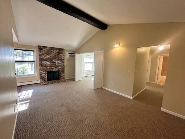 Photo - 942 Westbrooke Way Unit 1