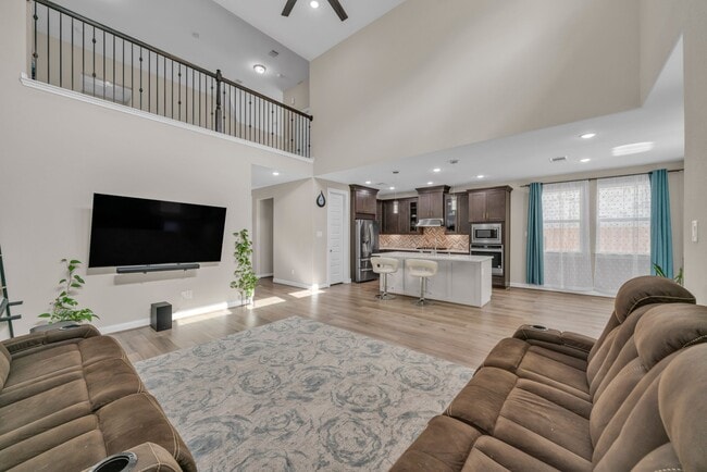 Photo - 2030 Woodland Pine Ct