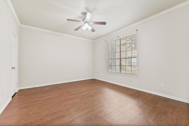 Photo - A perfect blend of comfort and convenience!