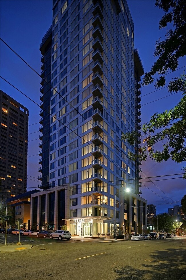 Photo - 1321 Seneca St Unit 2105