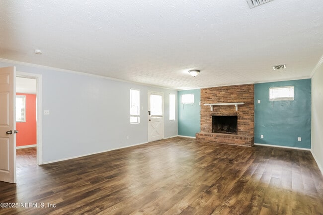 Photo - 10410 Wooster Dr
