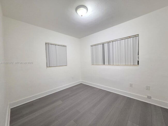 Photo - 1267 NE 117th St Unidad 1267