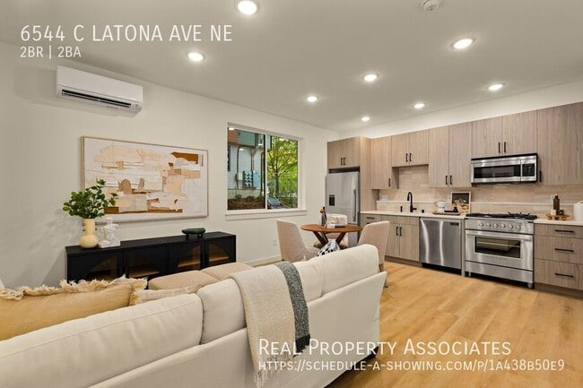 Photo - 6544 Latona Ave NE