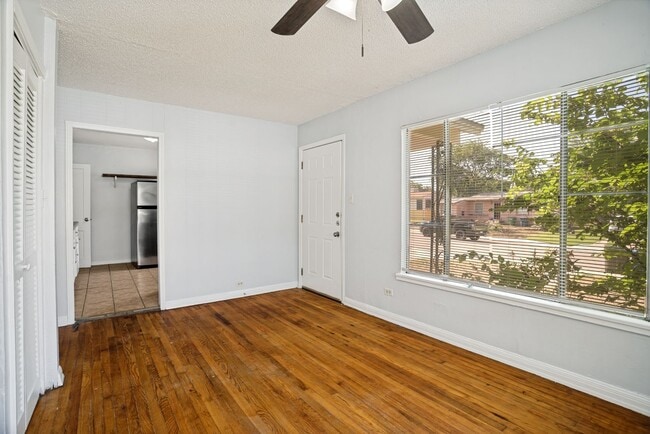 Photo - 3 Bedroom in University Park!