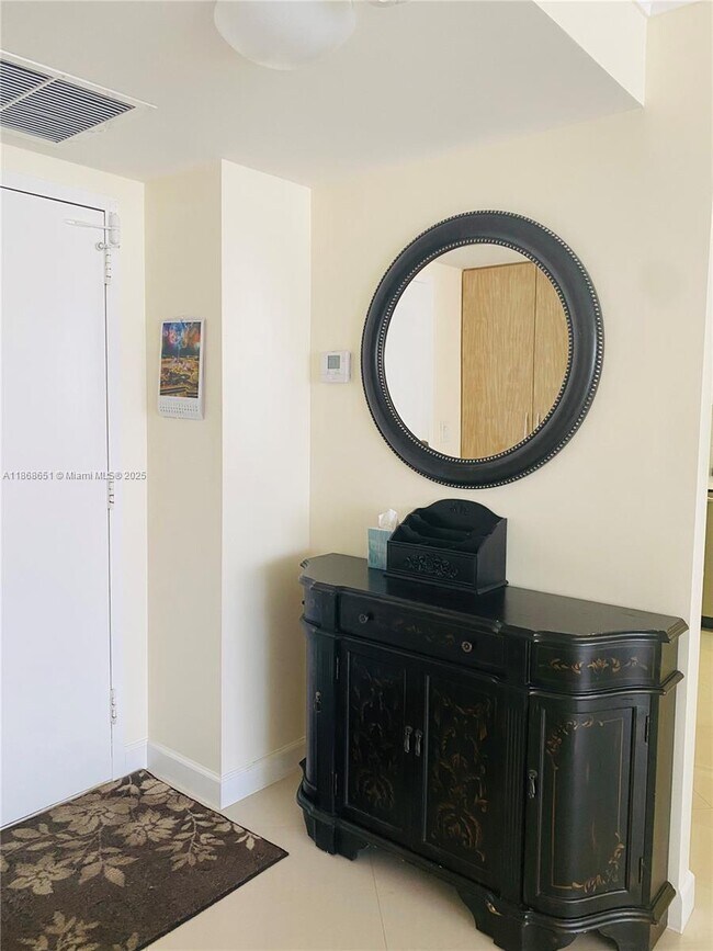 Photo - 230 174th St Unit 507
