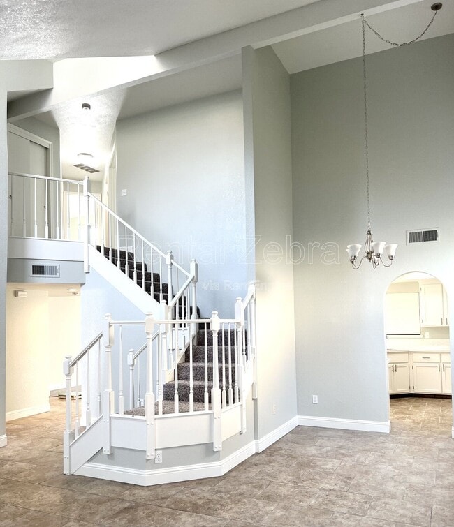 Photo - 1620 Sungate Dr