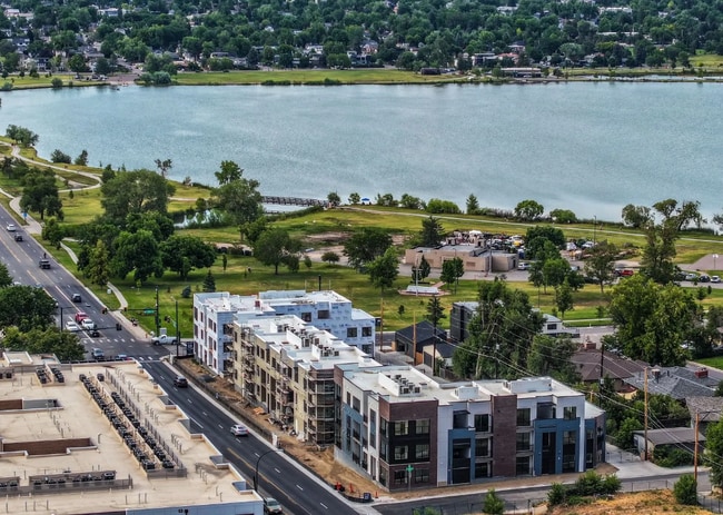 Photo - 1694 Sheridan Boulevard