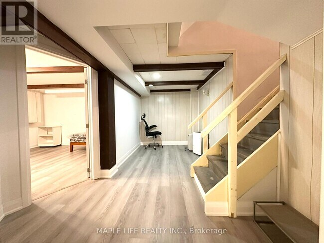 Photo - 37 Pinemeadow Blvd