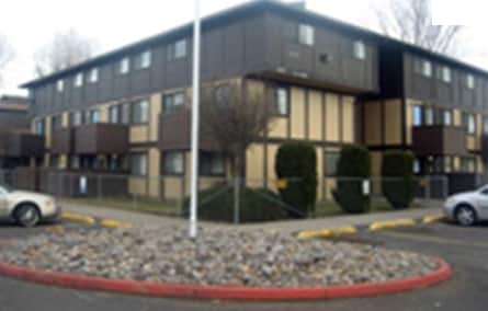 High Valley Estates - High Valley Estates Apartments