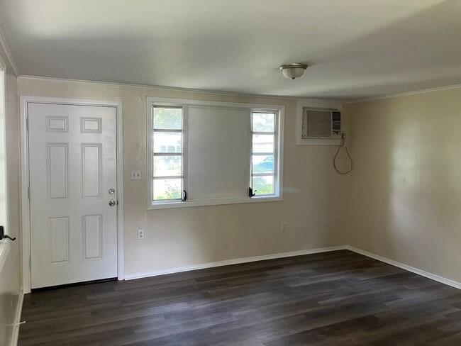 Photo - Cute 2BR/1BA Zephyrhills Duplex NO APPLICATION FEE!