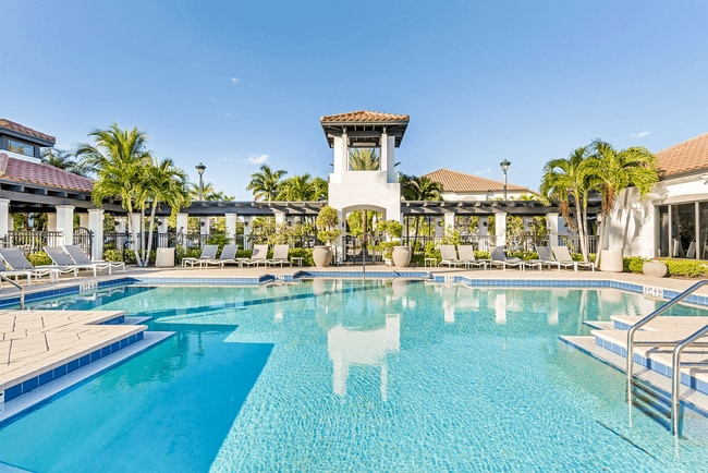 Photo - Oasis Delray Beach Apartments