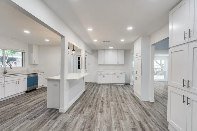 Photo - 1805 Boulder Dr