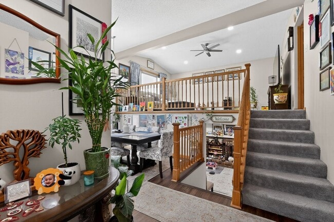 Photo - 595 Mercury Cir