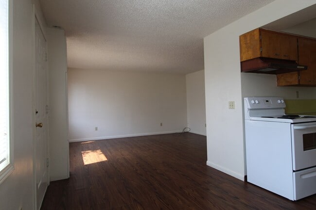 Photo - 605 Fulton St