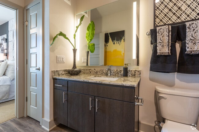 1HAB, 1BA - 706 ft² - Arca Green Mountain