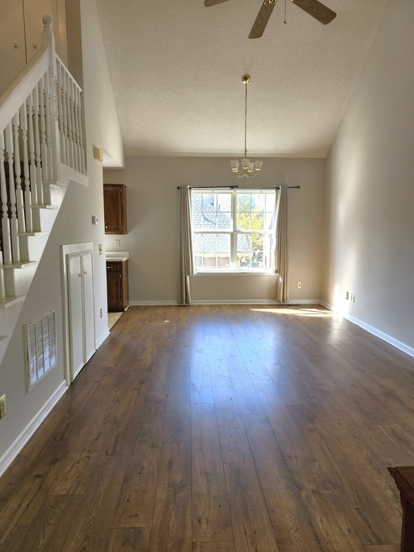 Photo - 1305 Melrose Heights St