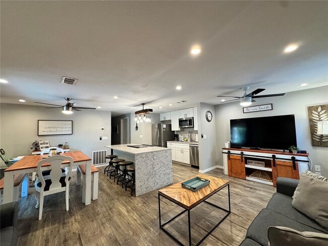 2724 49th Ave W Unit 2724