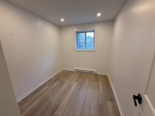 Photo - 7032 Rue Birnam