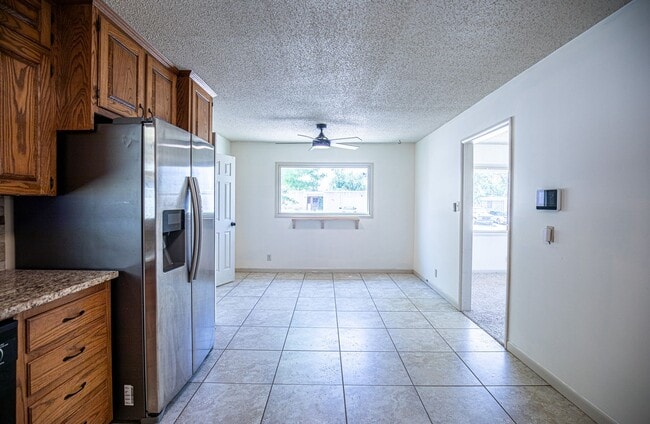 Photo - 3 Bedroom 1.75 bath with Solar Panels