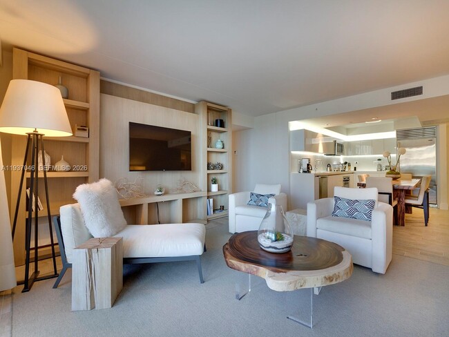 Building Photo - 102 24th St Unit 1207