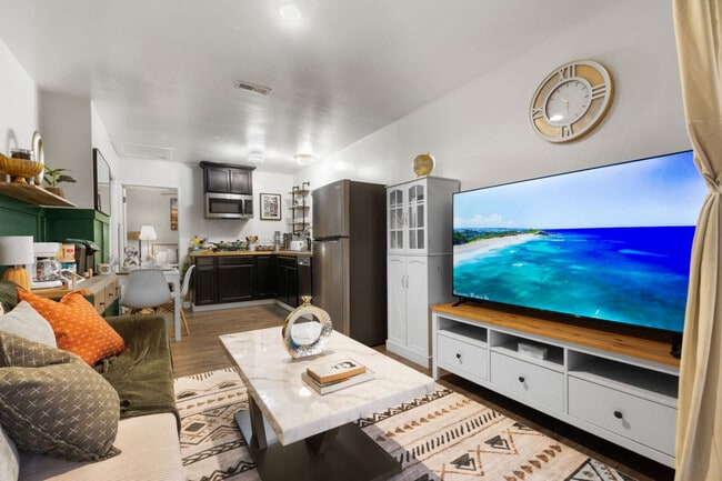 Photo - 5551 Churchward St Unidad ID1283130P