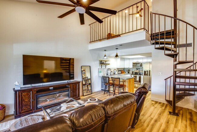 1351 N Pleasant Dr Unit SI FL2-ID1545831P