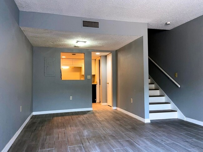 Photo - Two-story 1 bed /1.5 bath in Avalon of OC