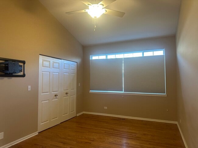 Photo - 2449 Stonegate Rd