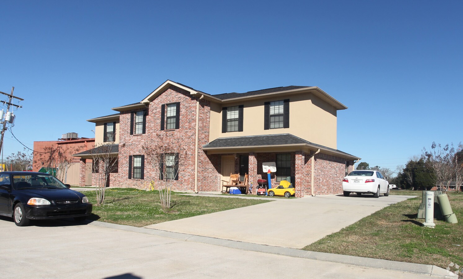 Townhomes of Sherwood Forest - Townhomes of Sherwood Forest