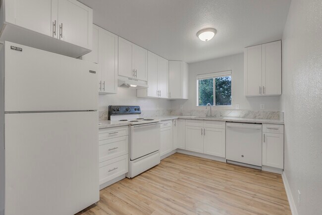 Photo - 1514 Oakdale St Unit B