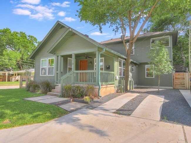 Photo - 1313 Garden St