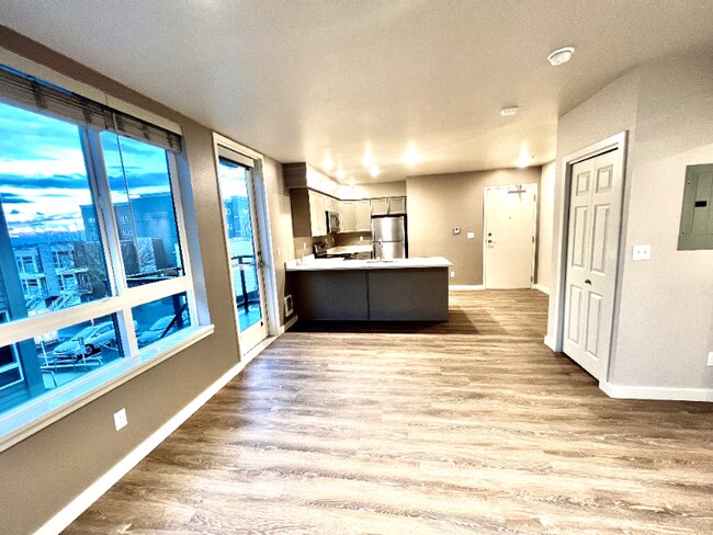 Photo - 2330 Yakima Ct Unit C201