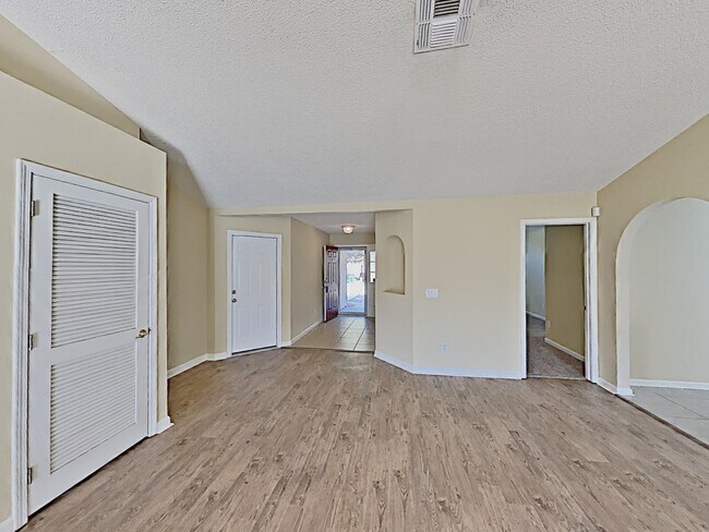 Photo - 7624 Fawn Lake Dr N