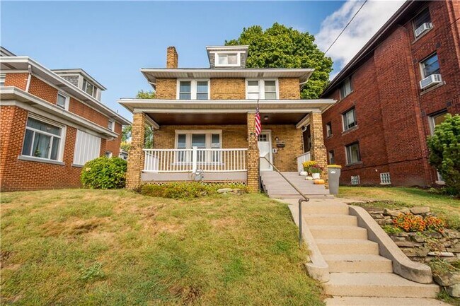 Photo - 1310 Wisconsin Ave