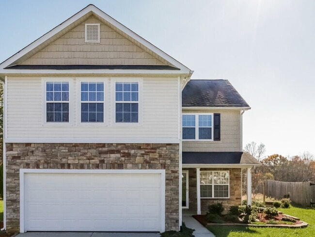 Building Photo - 3043 Clover Rd NW