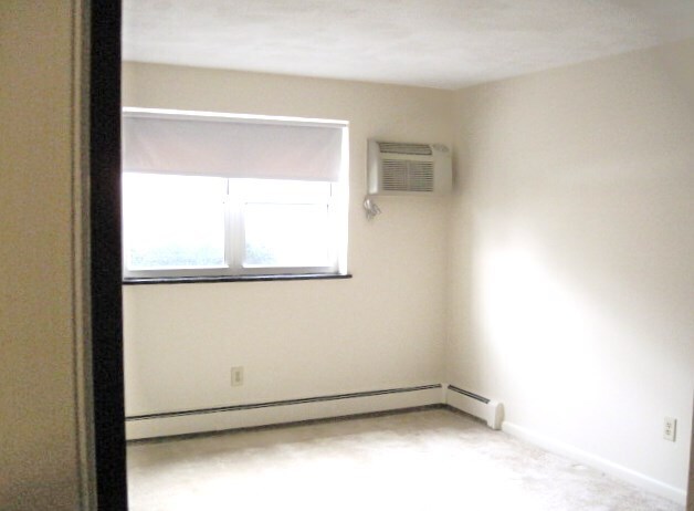 Photo - 166 Lexington St Unidad 1