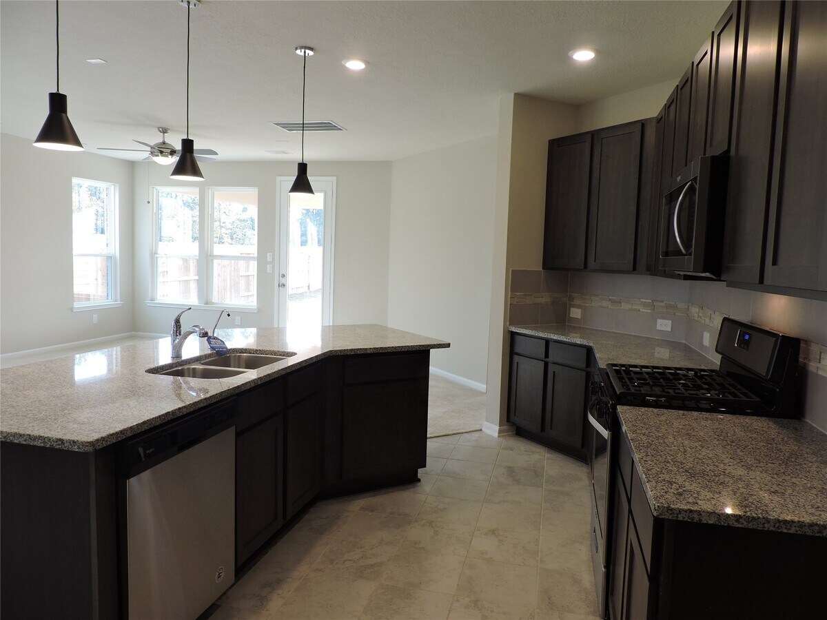 Photo - 1164 Littleton Ct