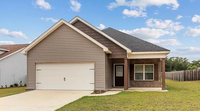 Building Photo - 118 Village Ln